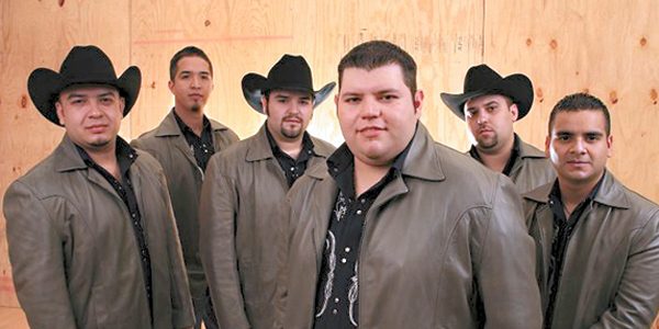 Duelo presenta video  ‘Si Volviste A Mí’